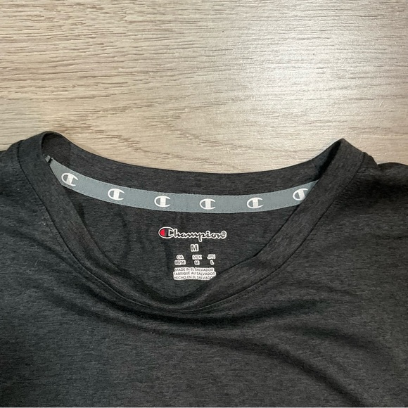 Champion USA College T-Shirt Size Small - Picture 3 of 4